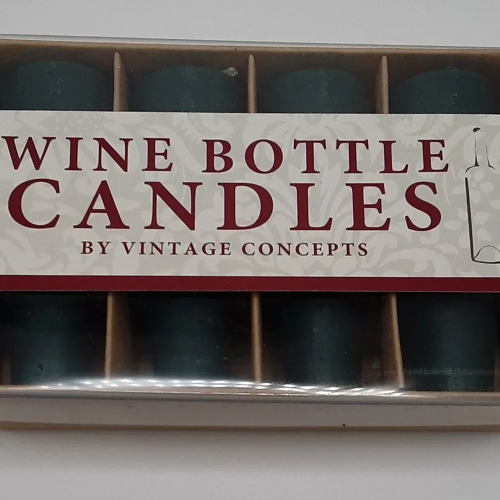 Wine bottle Candle set- 4 pcs- Green 6 HOUR BURN TIME-UNSCENTED - Picture 1 of 2